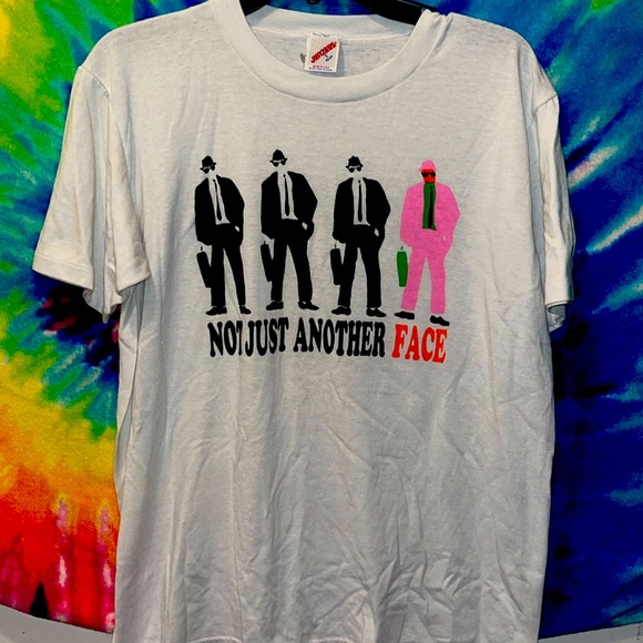 Vintage 90s single stitch Jerzees adopt a mustang